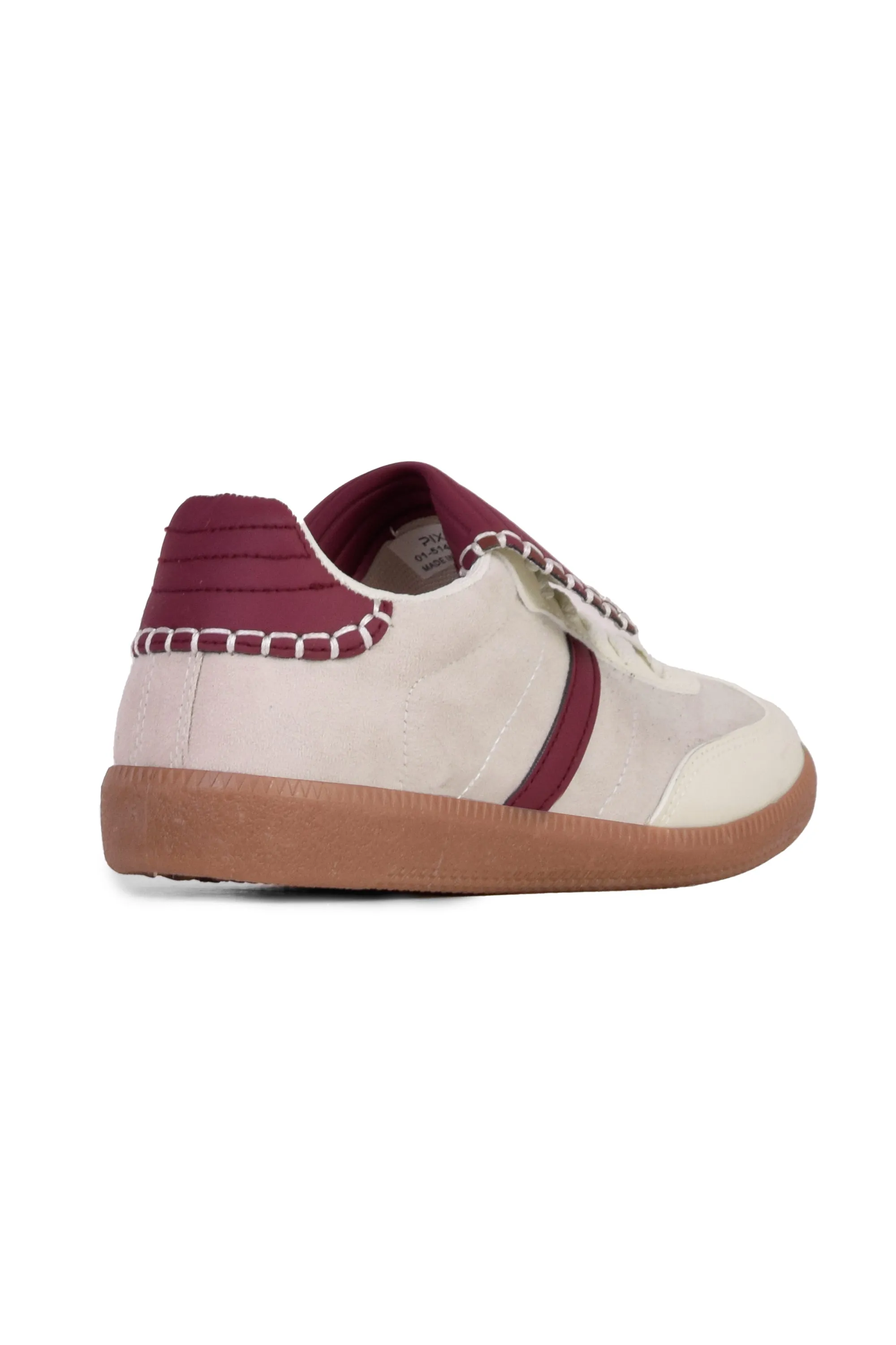 01-5147 Comfy Flat Sneaker