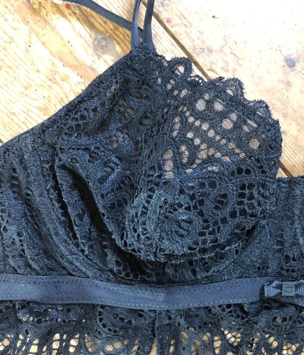 Black Lace Underwired Bra