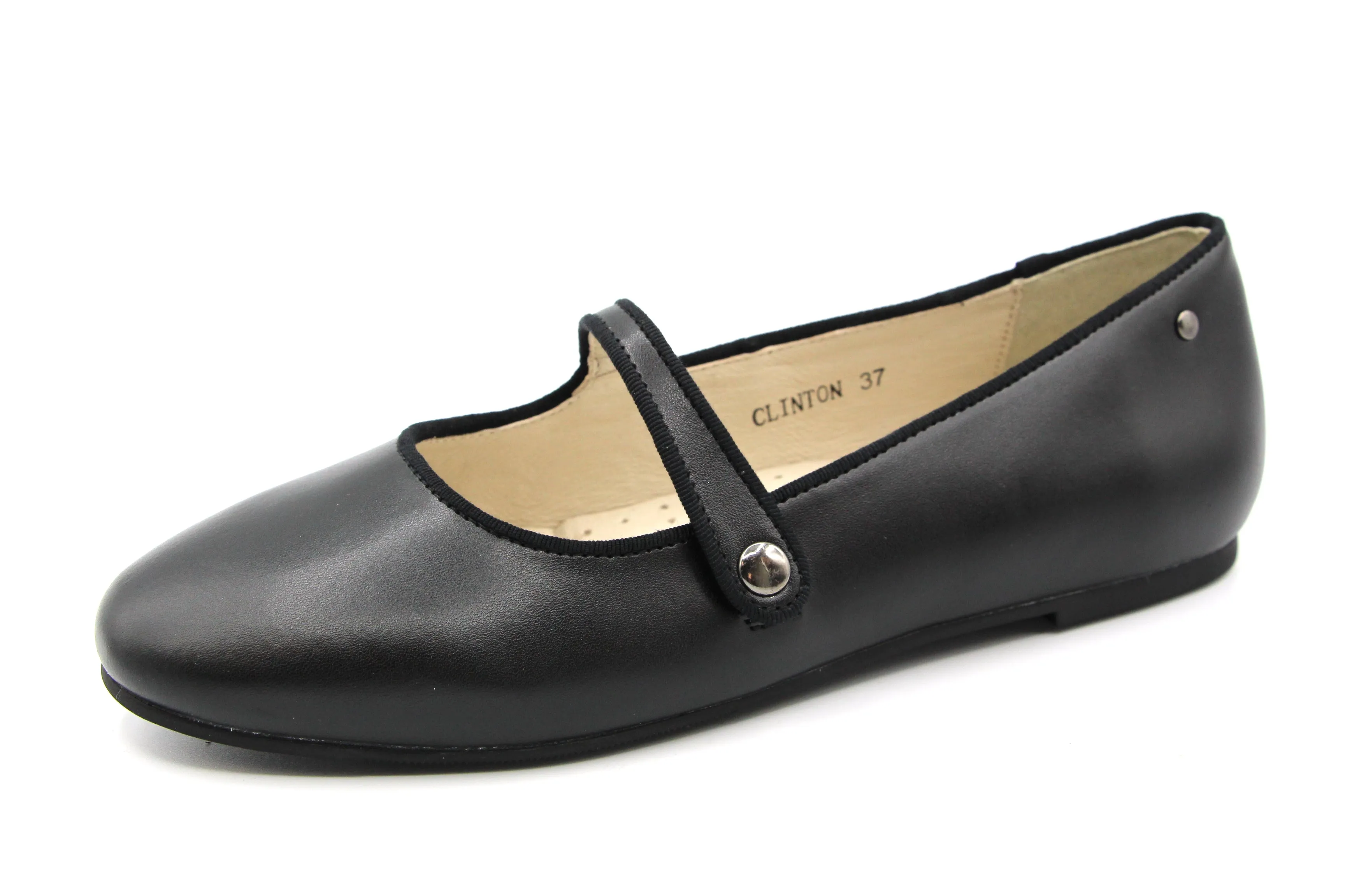 Boutacelli  Black Leather Flat With Strap Clinton