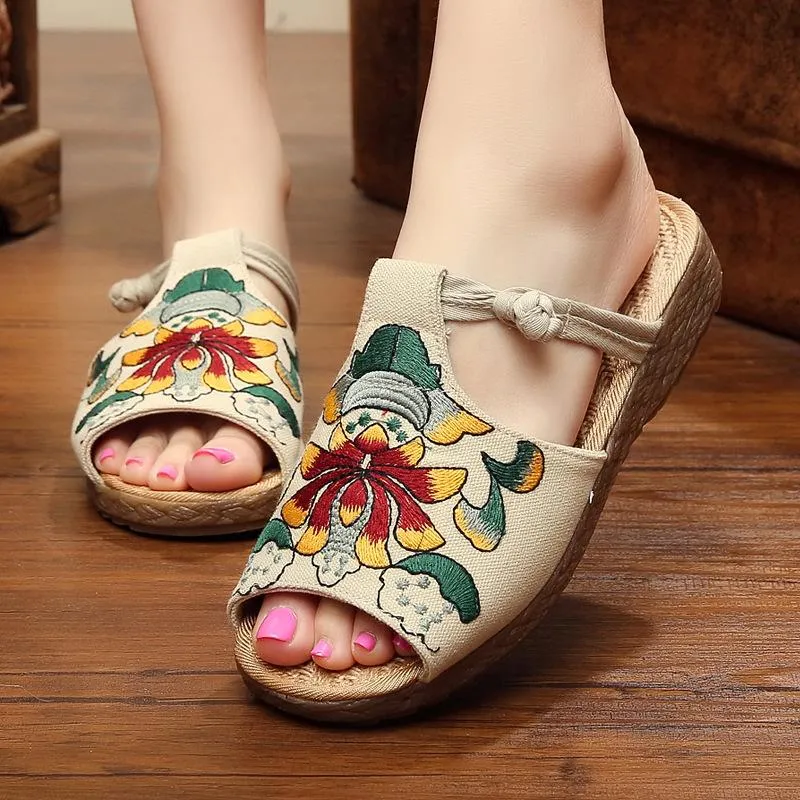 Ethnic Style Wedge with Non-slip Fish Mouth Type Embroidered Sandals and Slippers