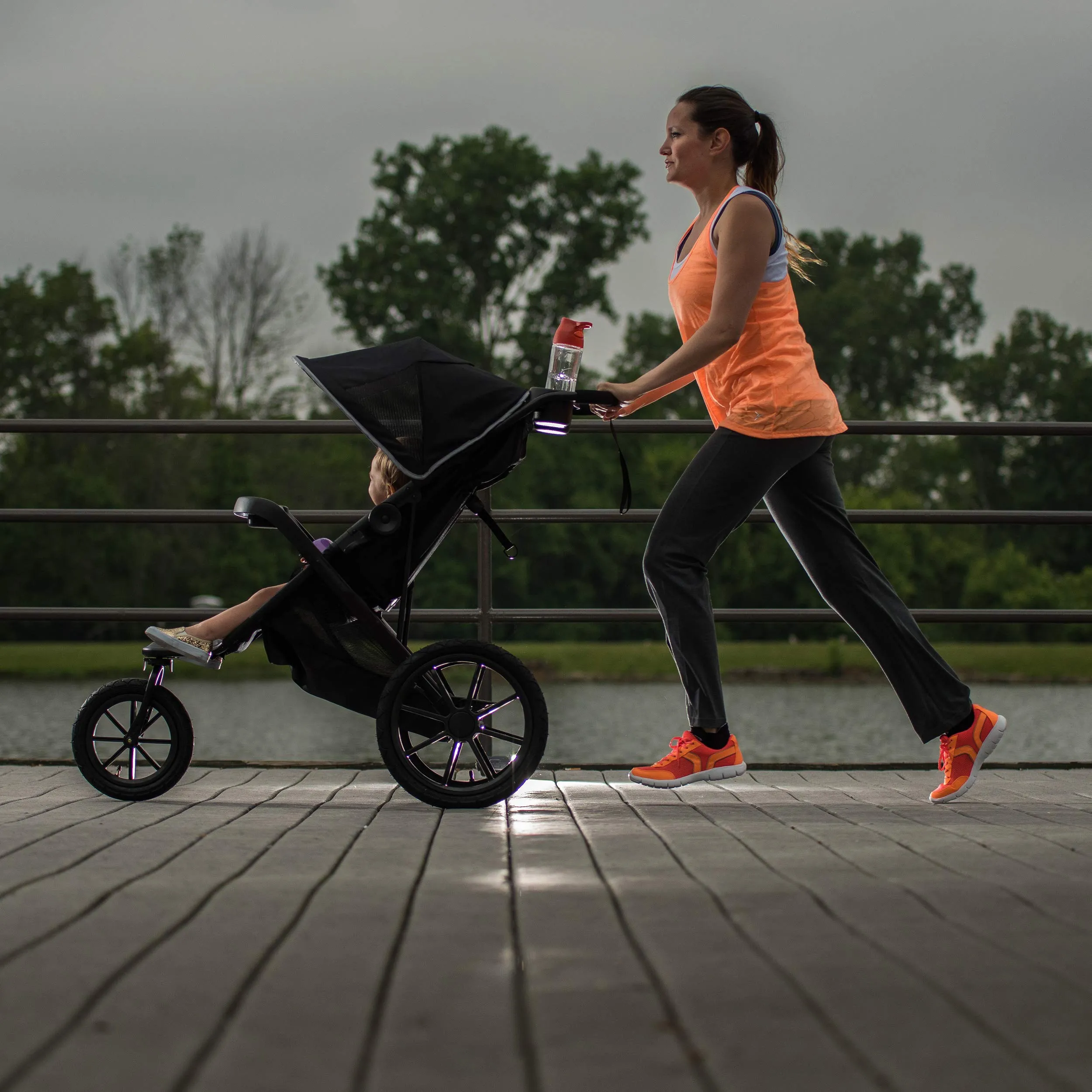 Evenflo Victory Plus Jogger Travel System.