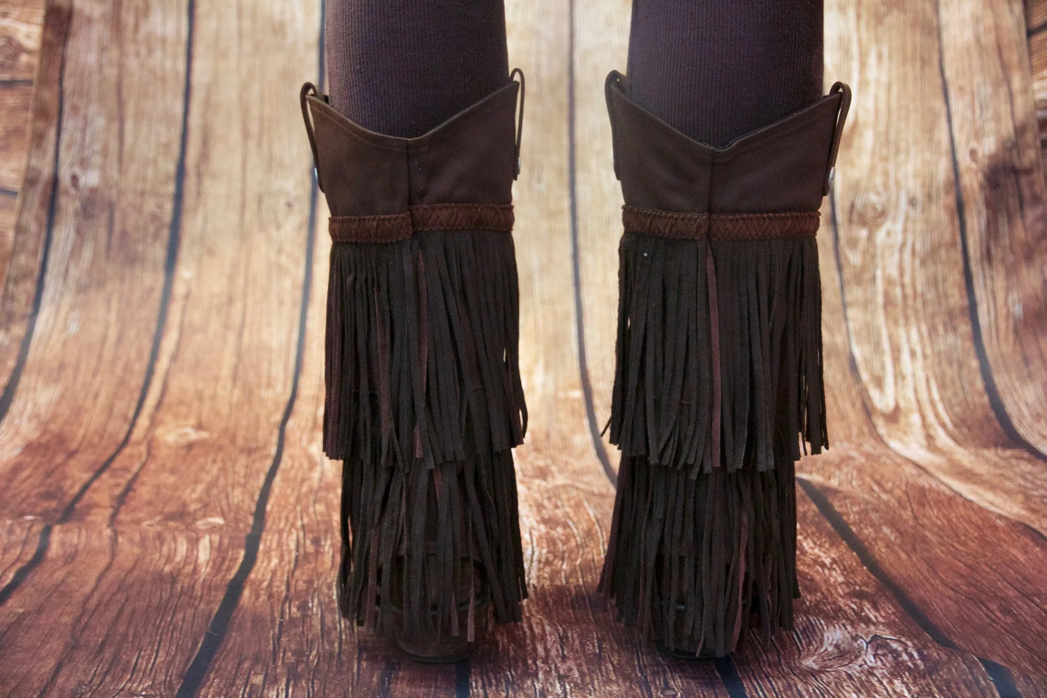 Fringe Eyelet - Brown