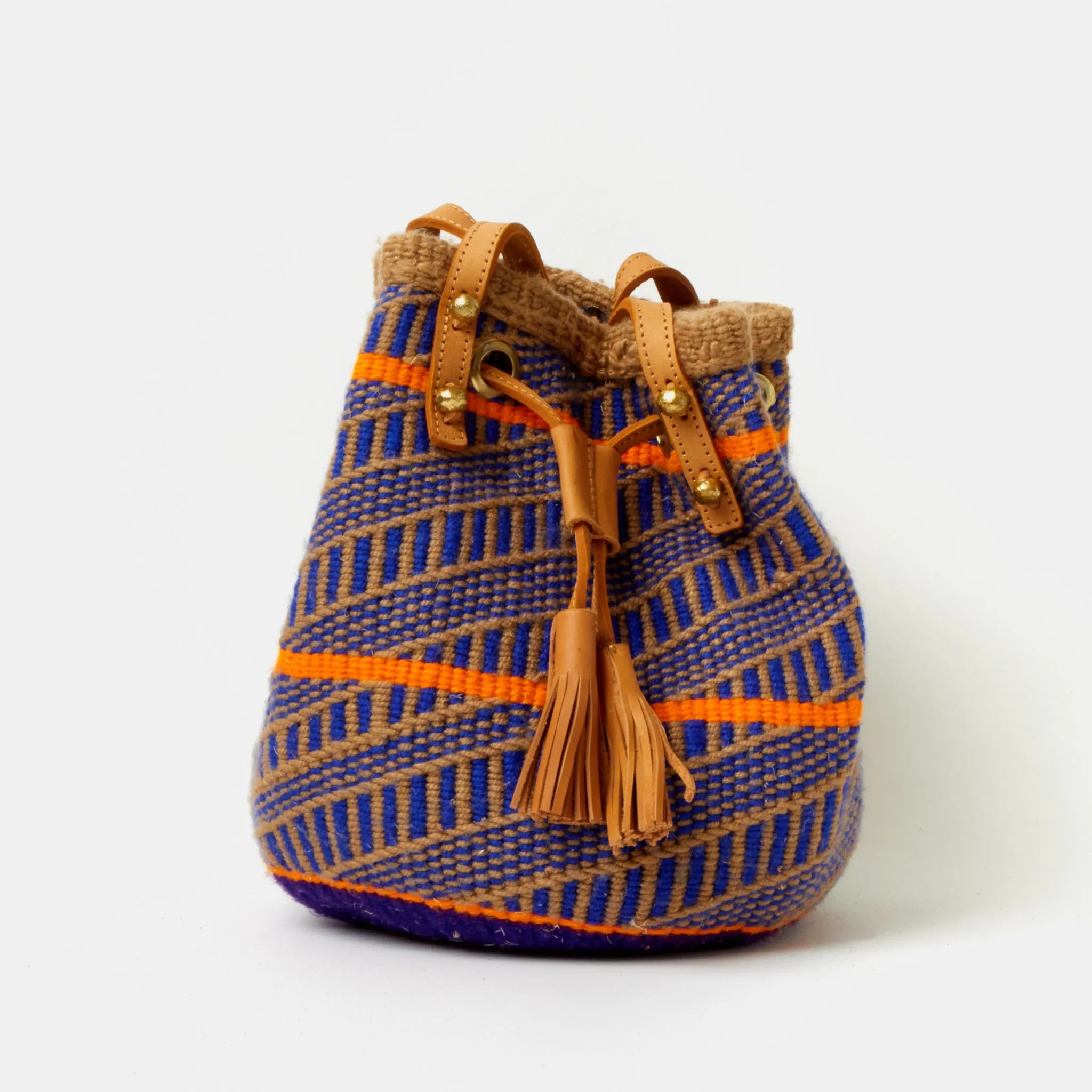 Handwoven Crossbody Bucket Bag