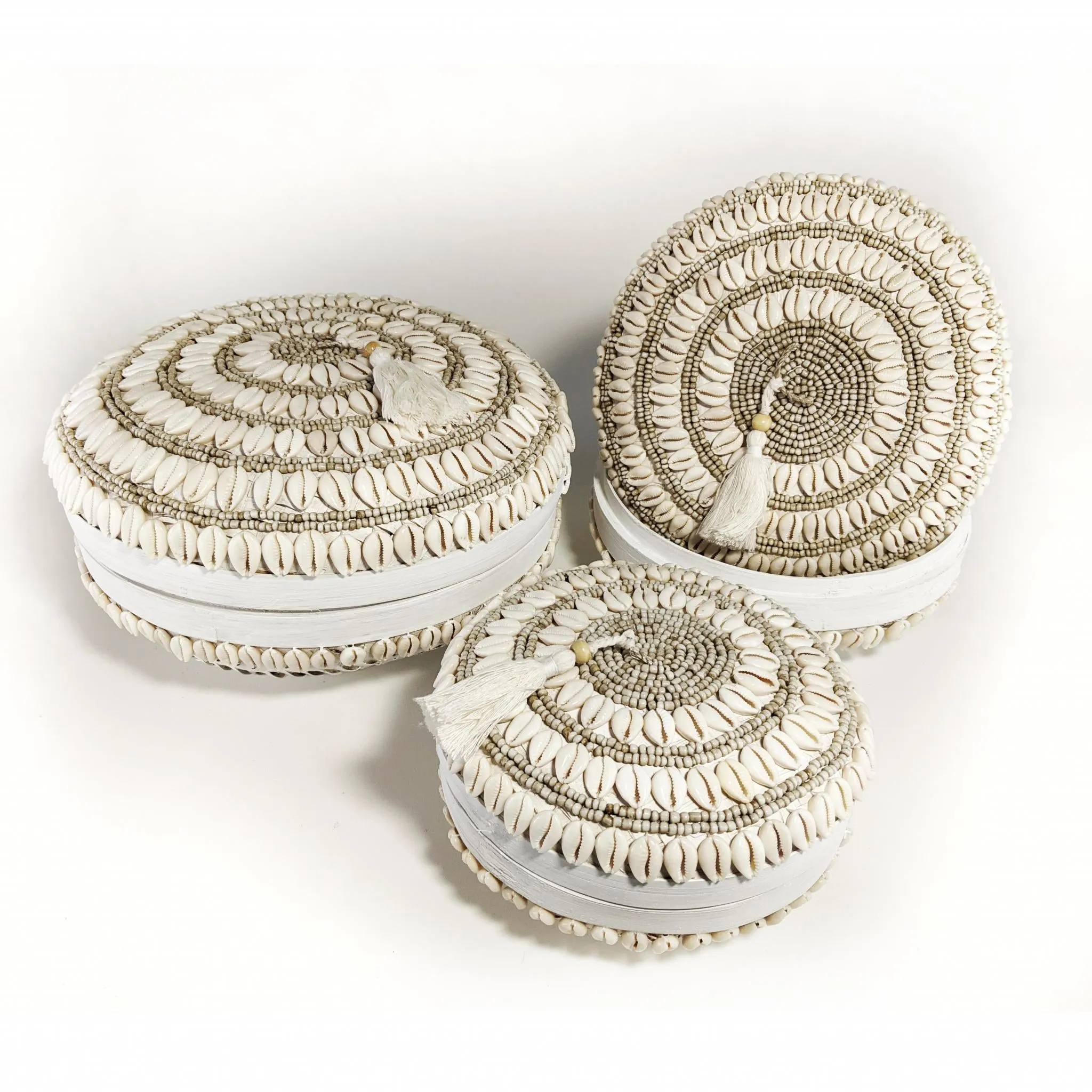 Lux Coastal Round Shell Beaded Box - Small