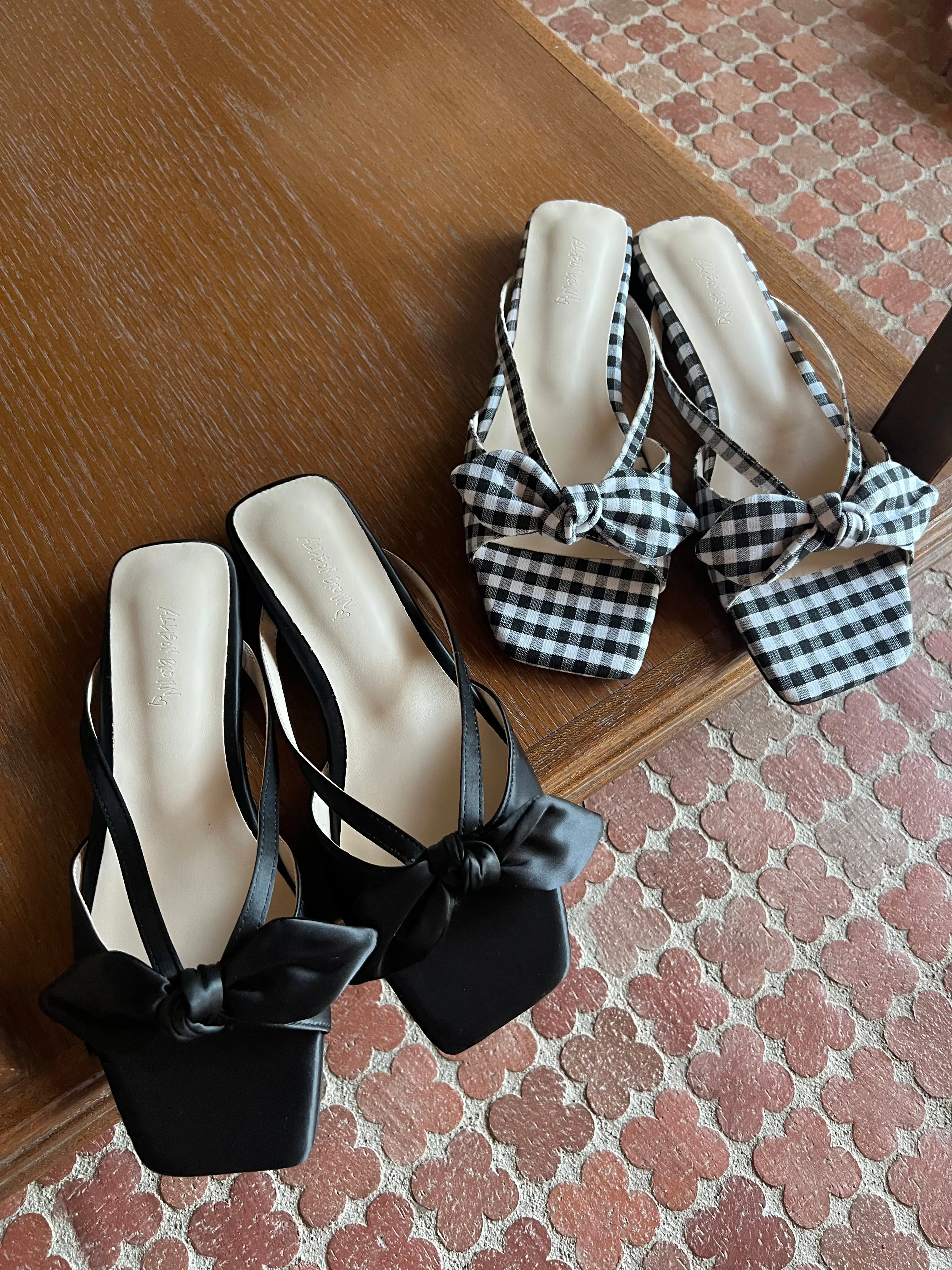 Mini Ribbon Strap Sandals