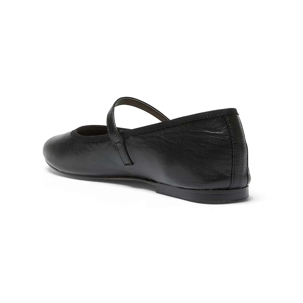 Molly Flat in Black Leather