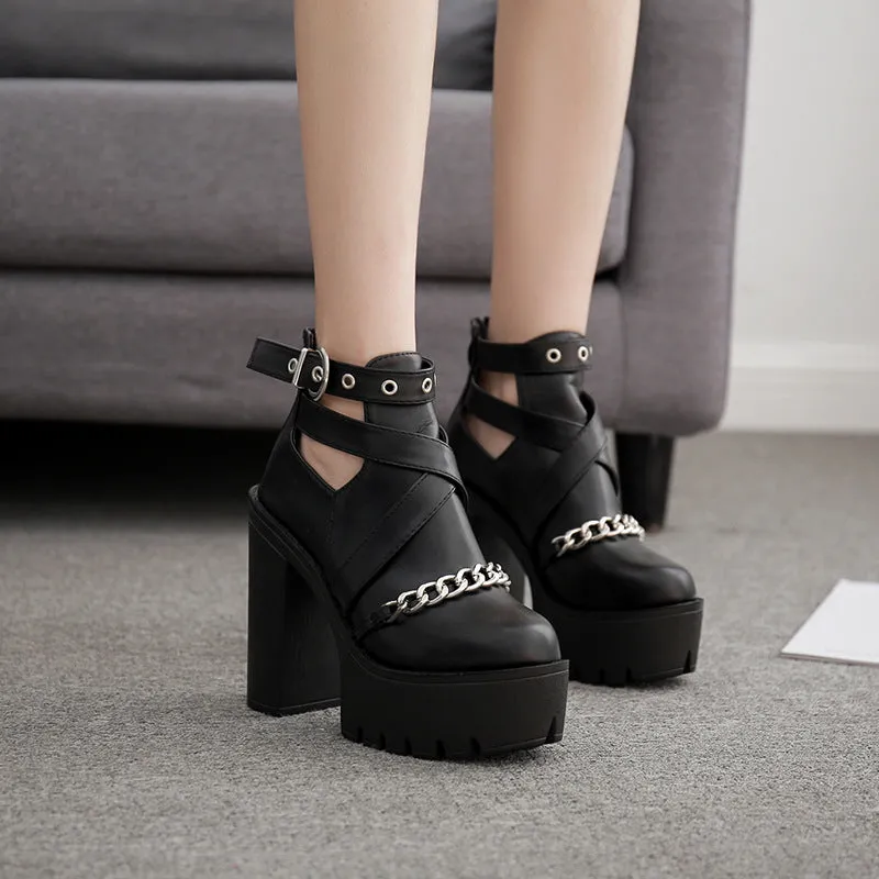 Women's Platform Ankle Boots with Chain from Front / Gothic Waterproof Platform High Heel Shoes