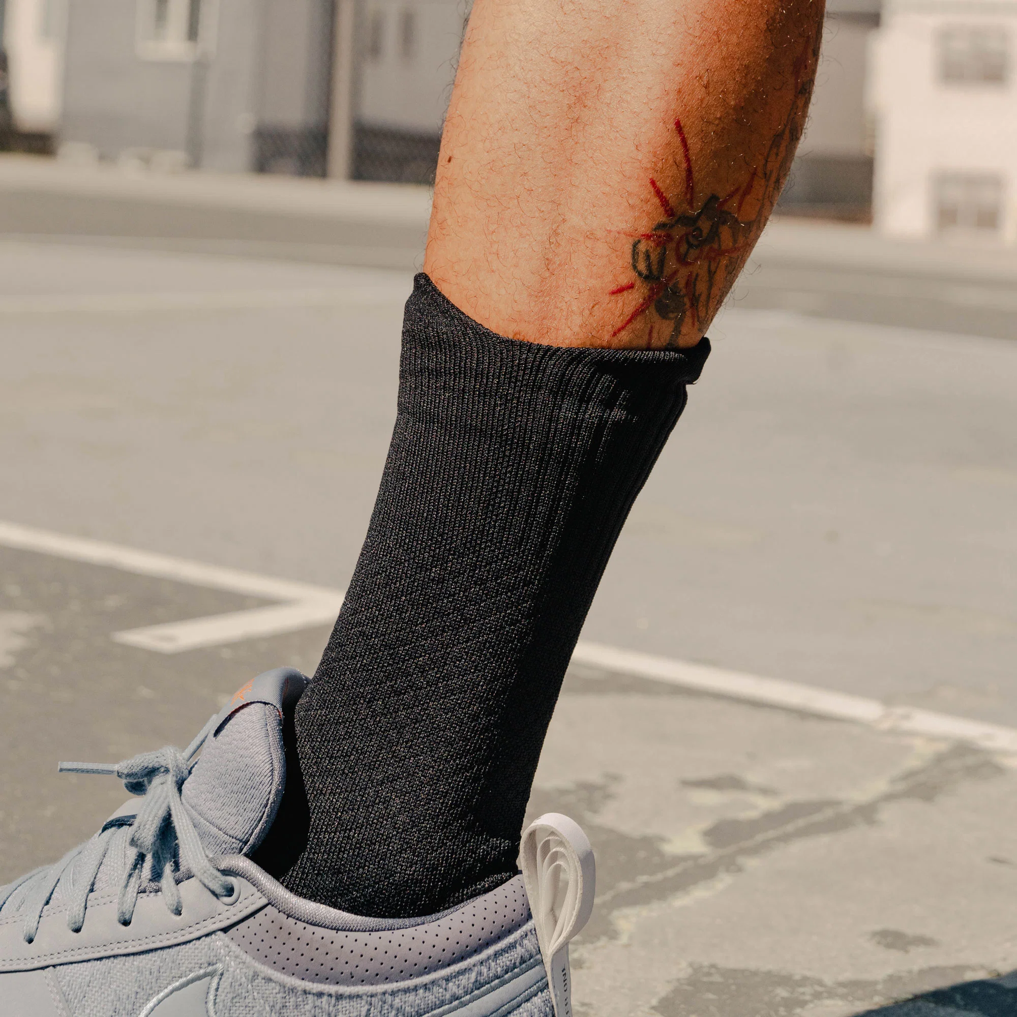 Move Compression Crew Lock Socks - Image 11